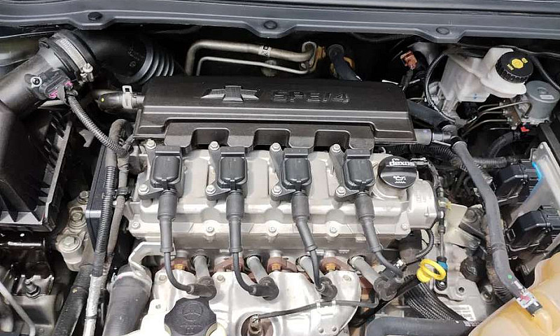 Vendo Automóvil Chev...