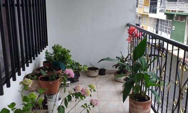 Venta De Casa Dos Pi...