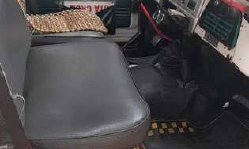 Toyota Land Cruiser ...