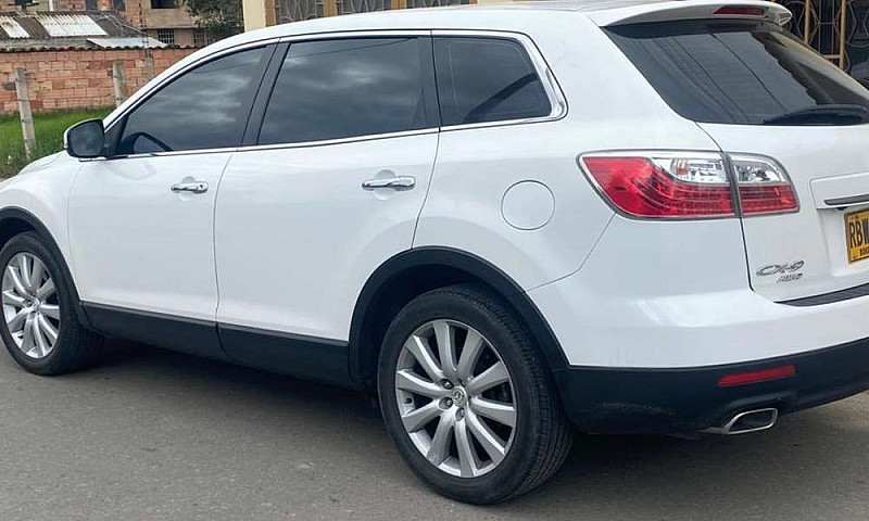 Mazda Cx9....