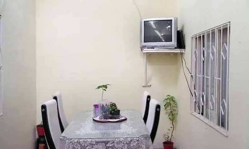 Casa Con Excelente U...