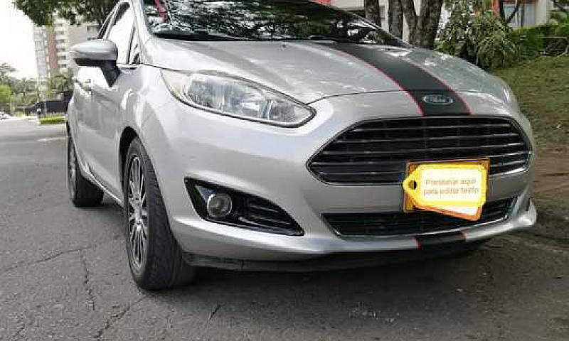 Ford Fiesta Titanium...