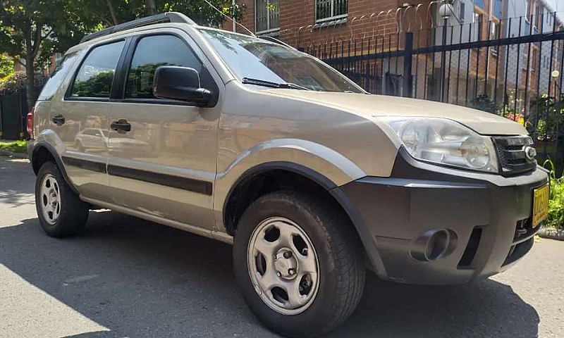 Vendo Bella Ford Eco...