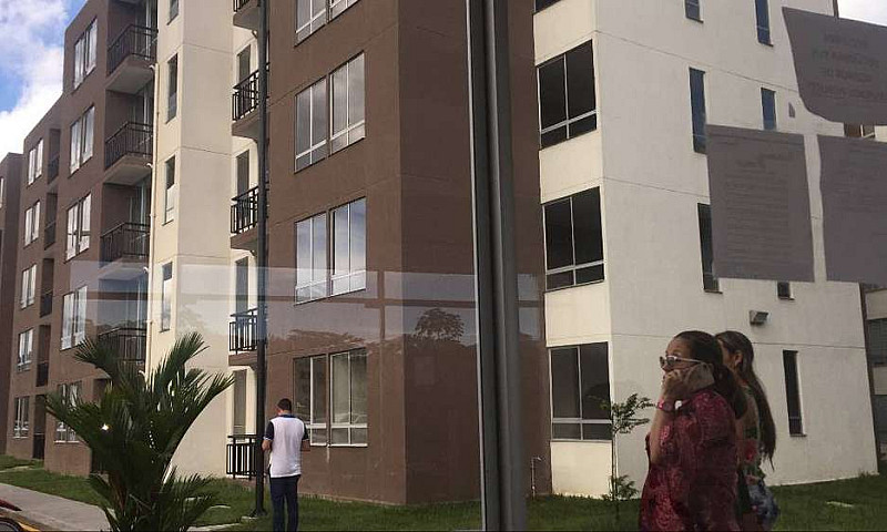 Arriendo Apto 2 Piso...