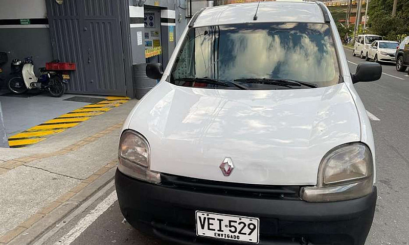 Vendo Renault Kangoo...