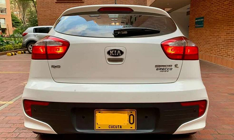 Kia Rio Spice 1400...