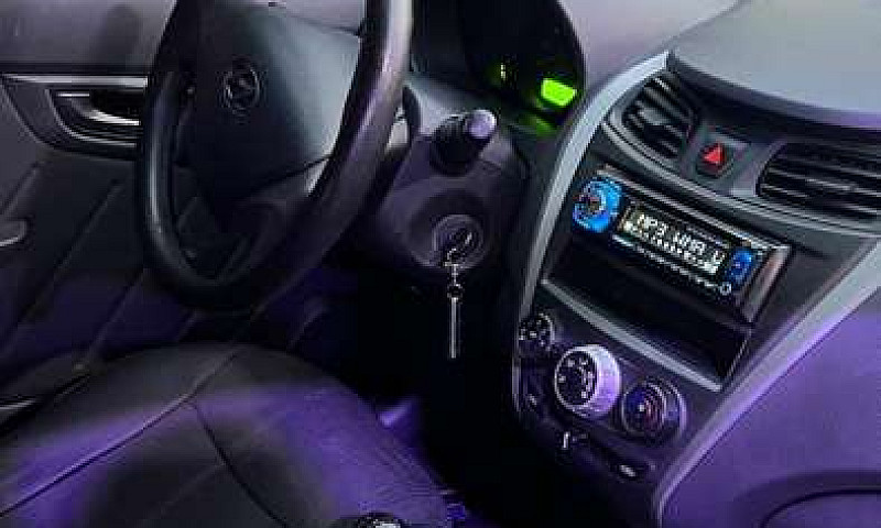 Hyundai Eon 2015...