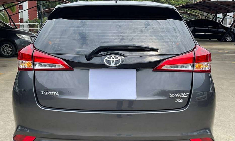 Toyota Yaris Xs 1.5 ...