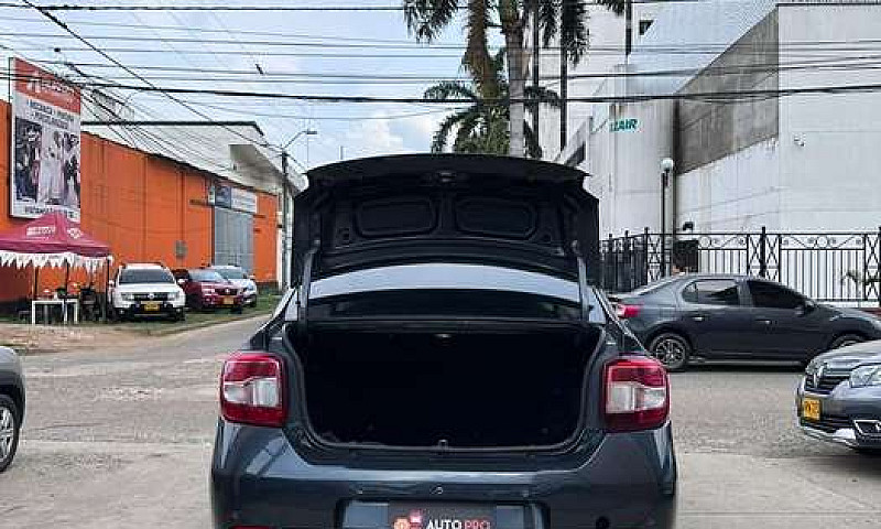 Financiado Logan Exp...