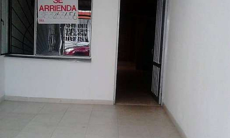 Casa En El Barrio Ca...