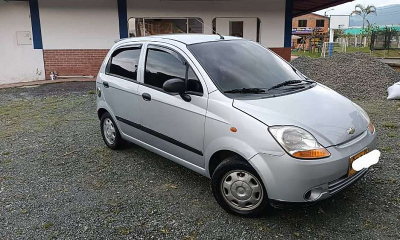 Vendo Chevrolet Spar...