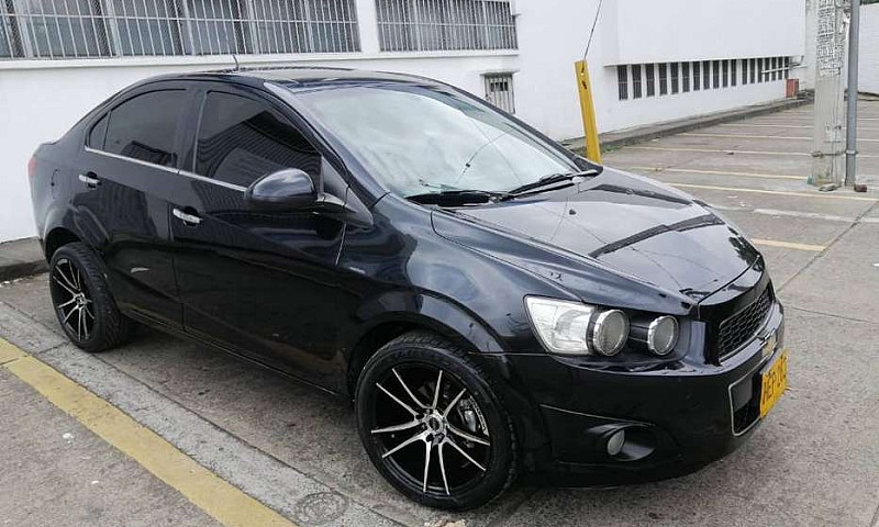 Chevrolet Sonic Lt16...
