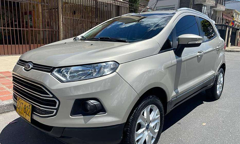 Ford Ecosport Titani...