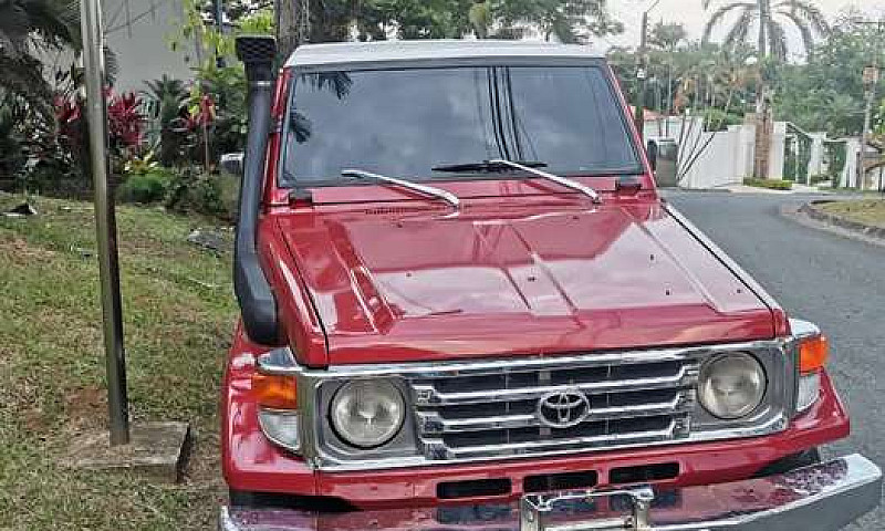Toyota Macho Con Sno...