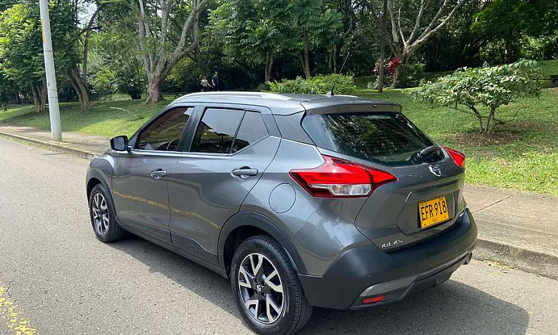 Nissan Kick Versión ...