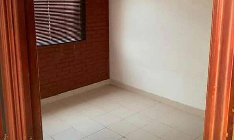 4 Habitaciones 3 Bañ...