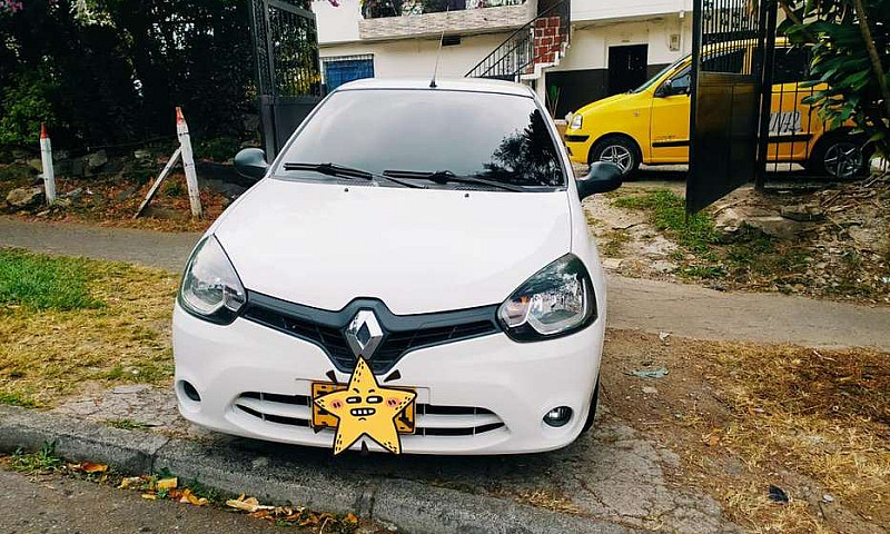 Renault Clio Style 2...