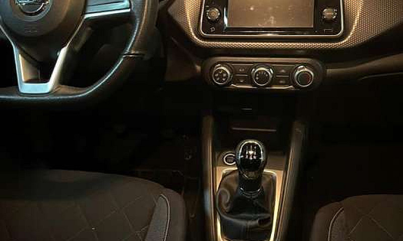 Venta De  Nissan Kic...