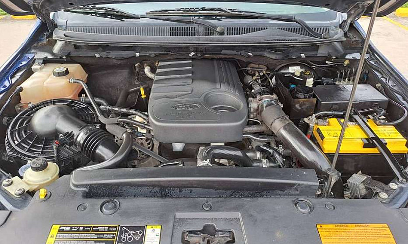 Ford Ranger 3.2 Limi...