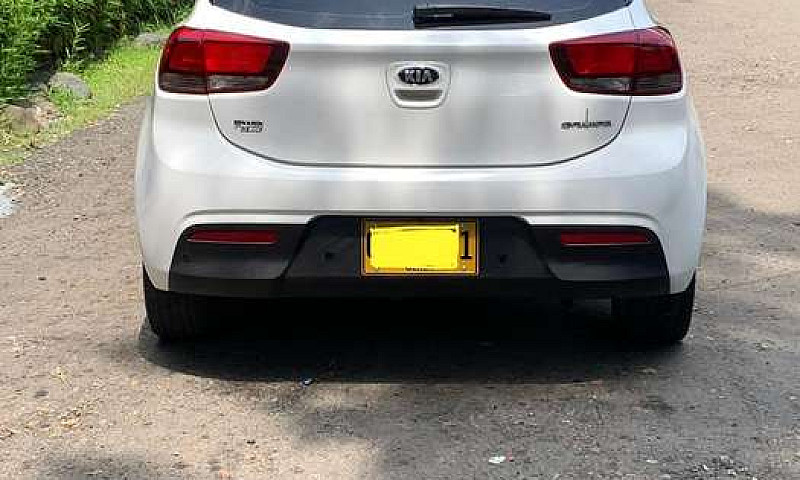 Lindo Kia Rio Como E...