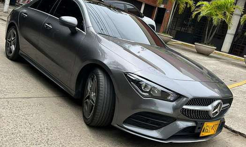Vendo Mercedes Benz ...