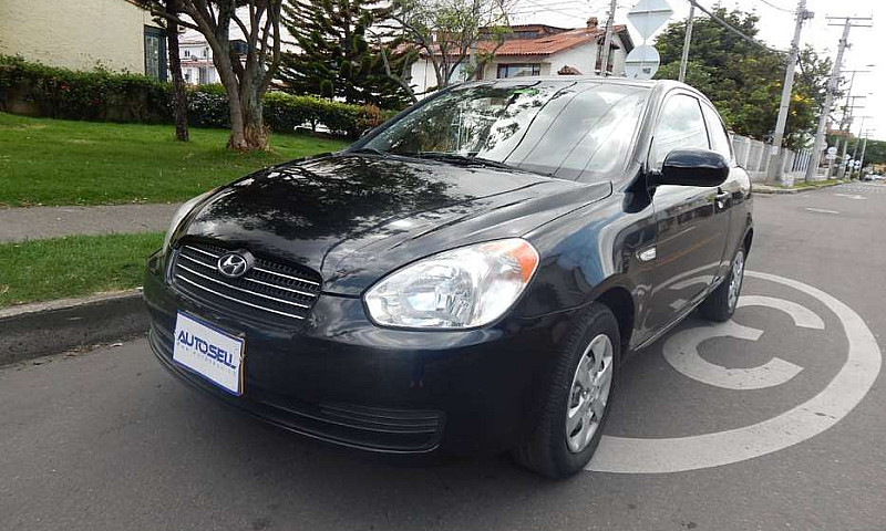 Hyundai Accent Mt...