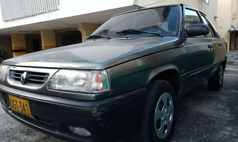 Renault R9 Petsonali...