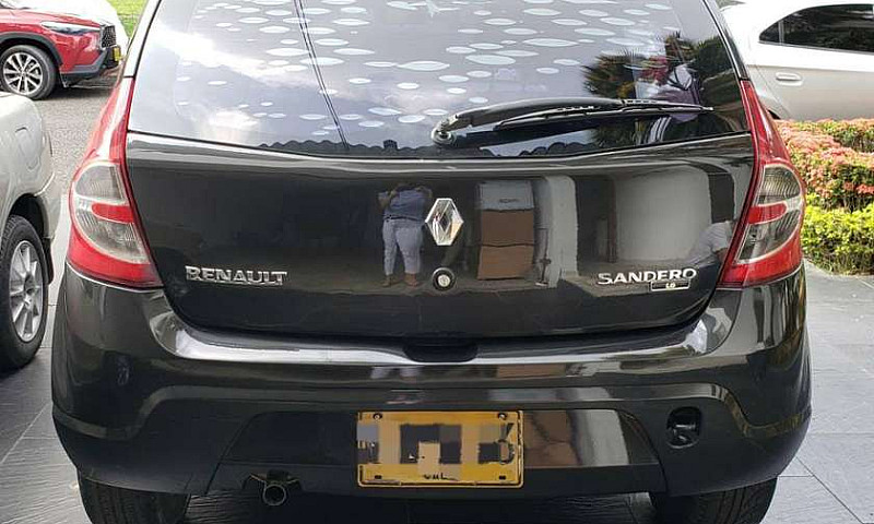Se Vende Sandero Dyn...
