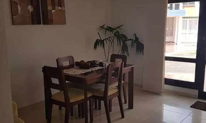 Vendo Hermosa Casa E...