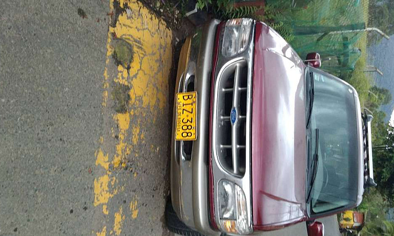 Se Vende Ford Explor...