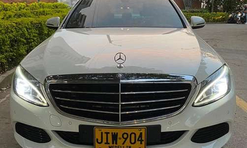 Mercedes Benz C200 E...