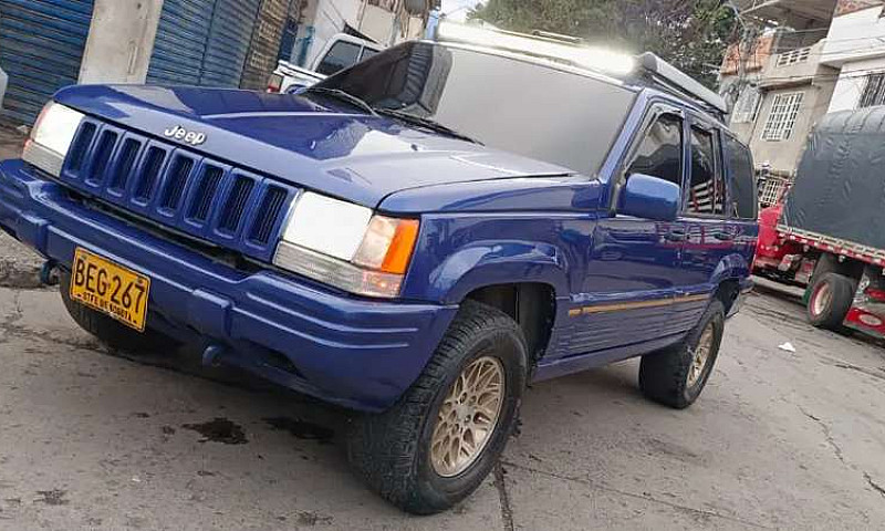 Se Vende Jeep Cherok...