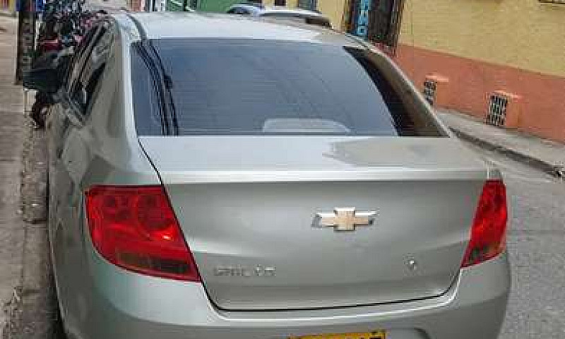 Vendo Chevrolet Sail...