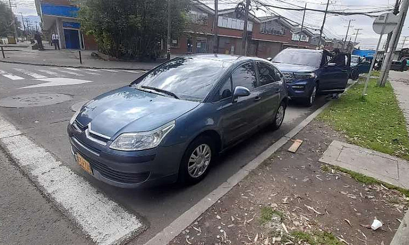 Citroën C4...