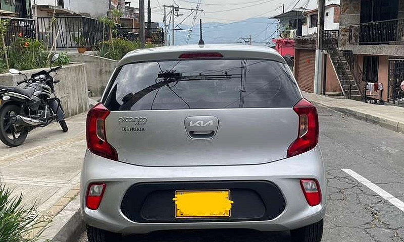 Vendo Kia Picanto 20...