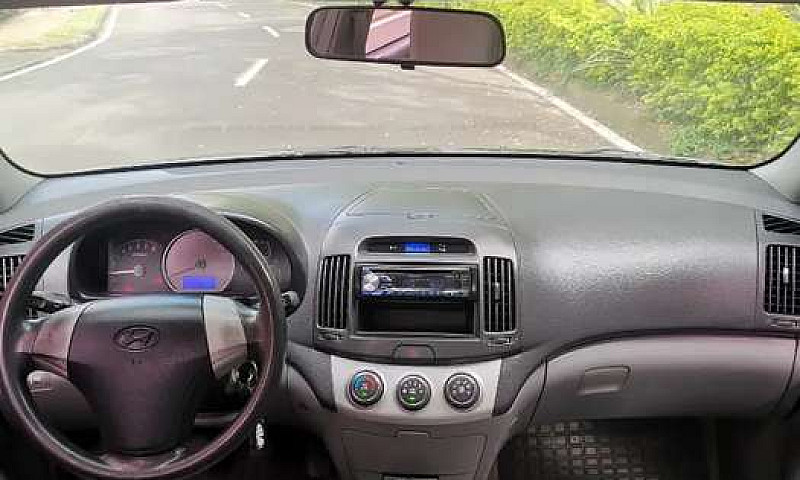 Hyunday Elantra Supr...