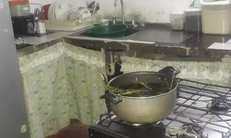 Vendo Casa...