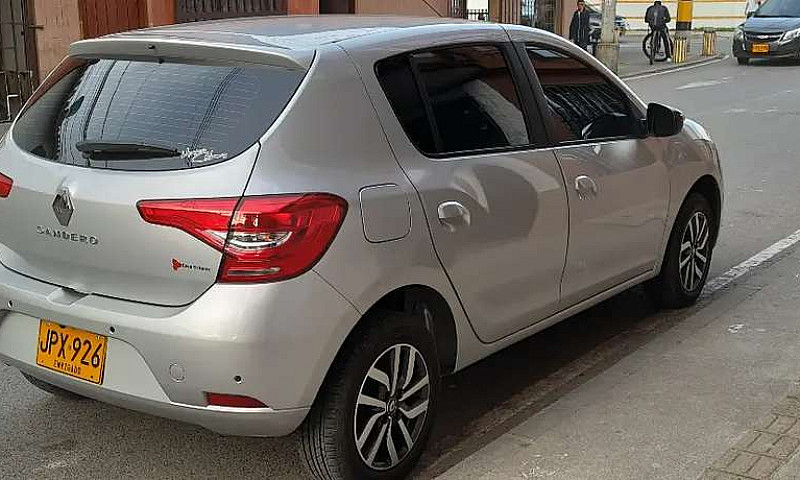 Renault Sandero Zen ...