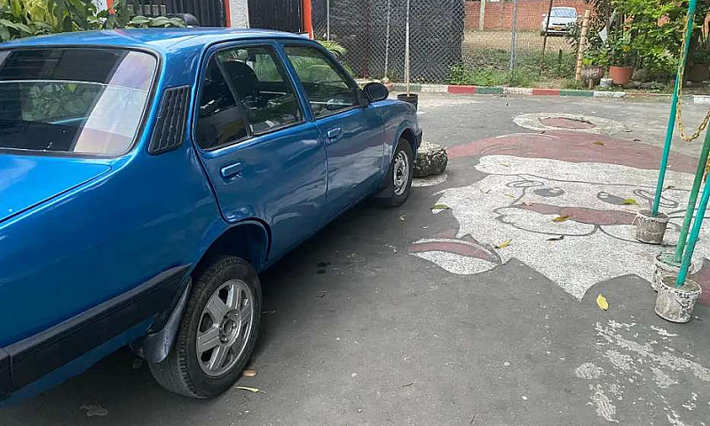 Se Vende Chevette...