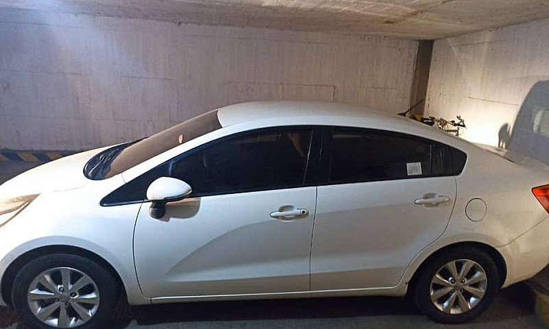 Kia Rio Ub Ex...
