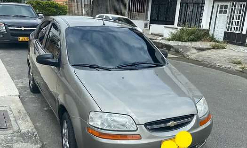 Se Vende Aveo Family...