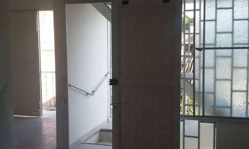 Arriendo Apartamento...