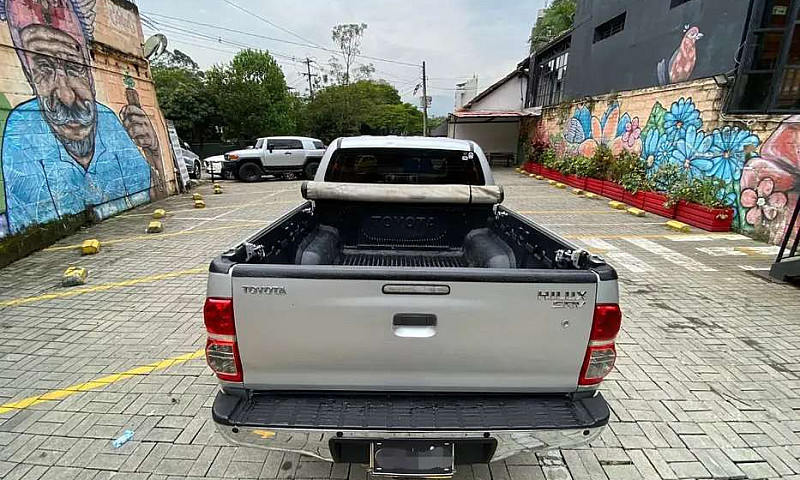 Toyota Hilux Srv...