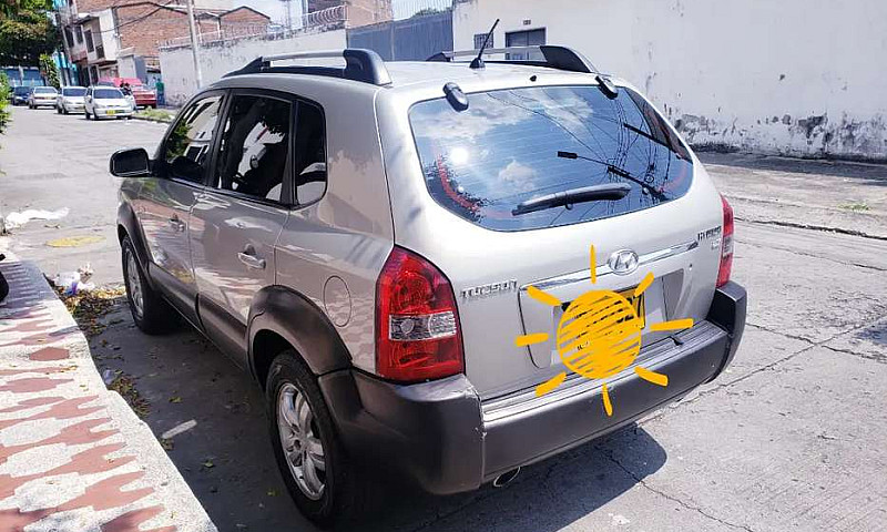 Hyundai Tucson 2007...