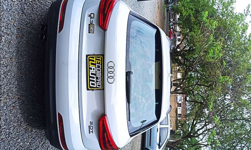Audi Q3 2014...