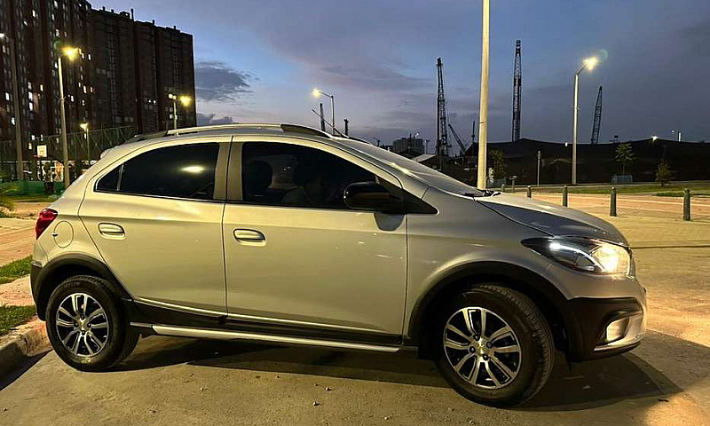 Chevrolet Onix Activ...