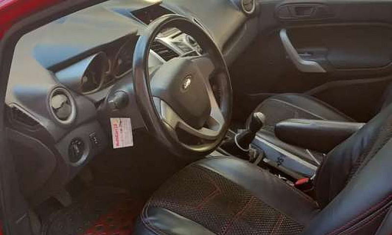 Vendo Ford Fiesta Se...