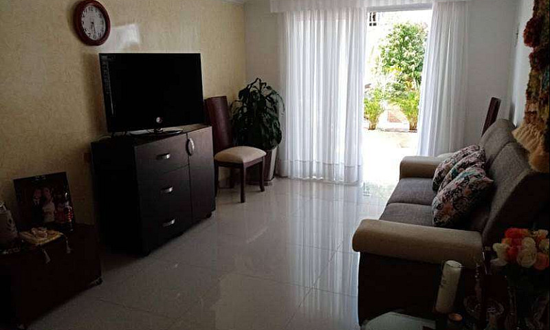 Hermosa Casa En Vent...