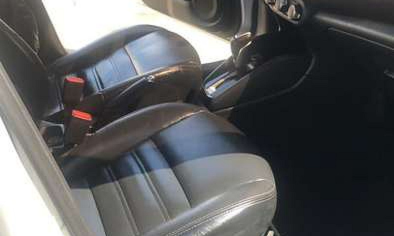 Vendo Camioneta Niss...