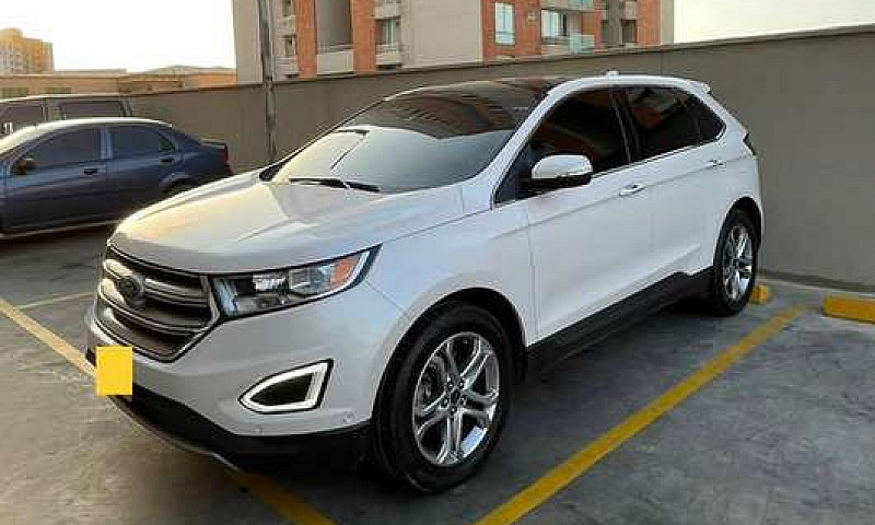 Ford Edge Titanium...